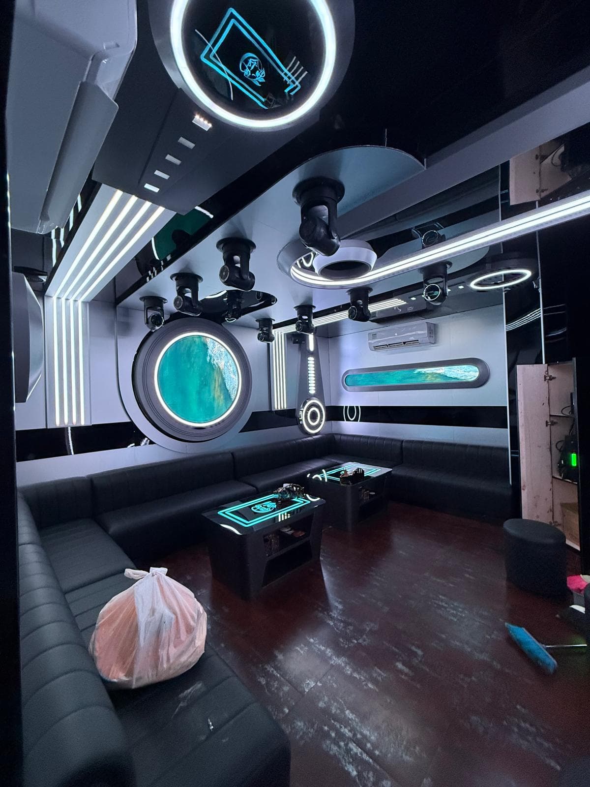 ADEX Singapore on-site project photo 103